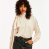 Chemisier en satin blanc cassé avec nœud Esatin Essentiel Antwerp