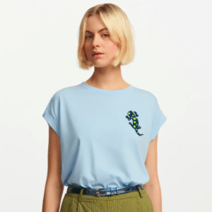 T-shirt en coton bio bleu clair à broderie - Fountain - Essentiel Antwerp