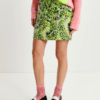 Mini-jupe en jacquard fleuri vert citron, verte et noire - Essentiel Antwerp – Image 6